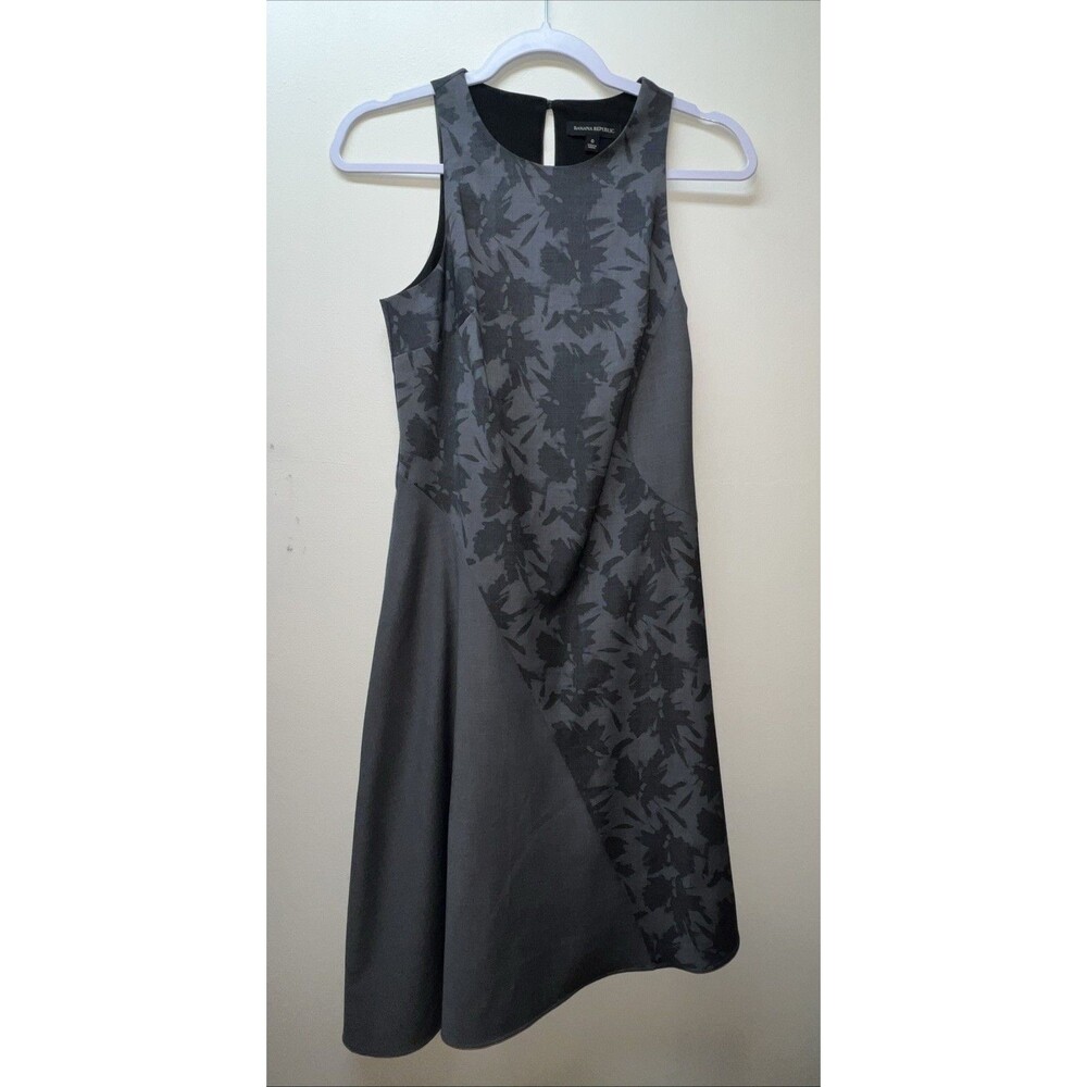 Banana Republic Sz 0 Sleeveless Bias Cut Dress Wool Blend Gray Floral A-Line